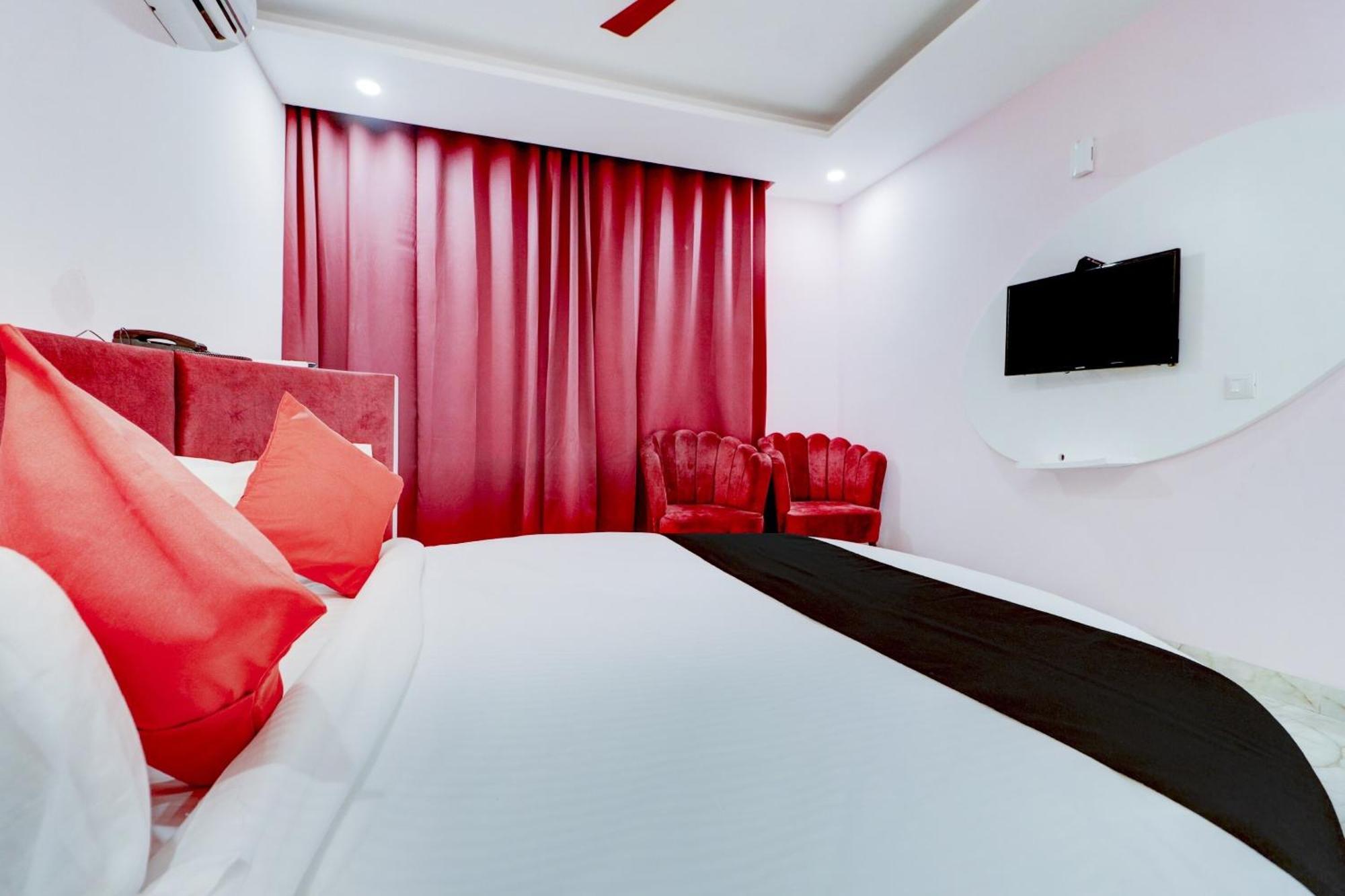 Hotel O Stevia Zirakpur Exterior photo