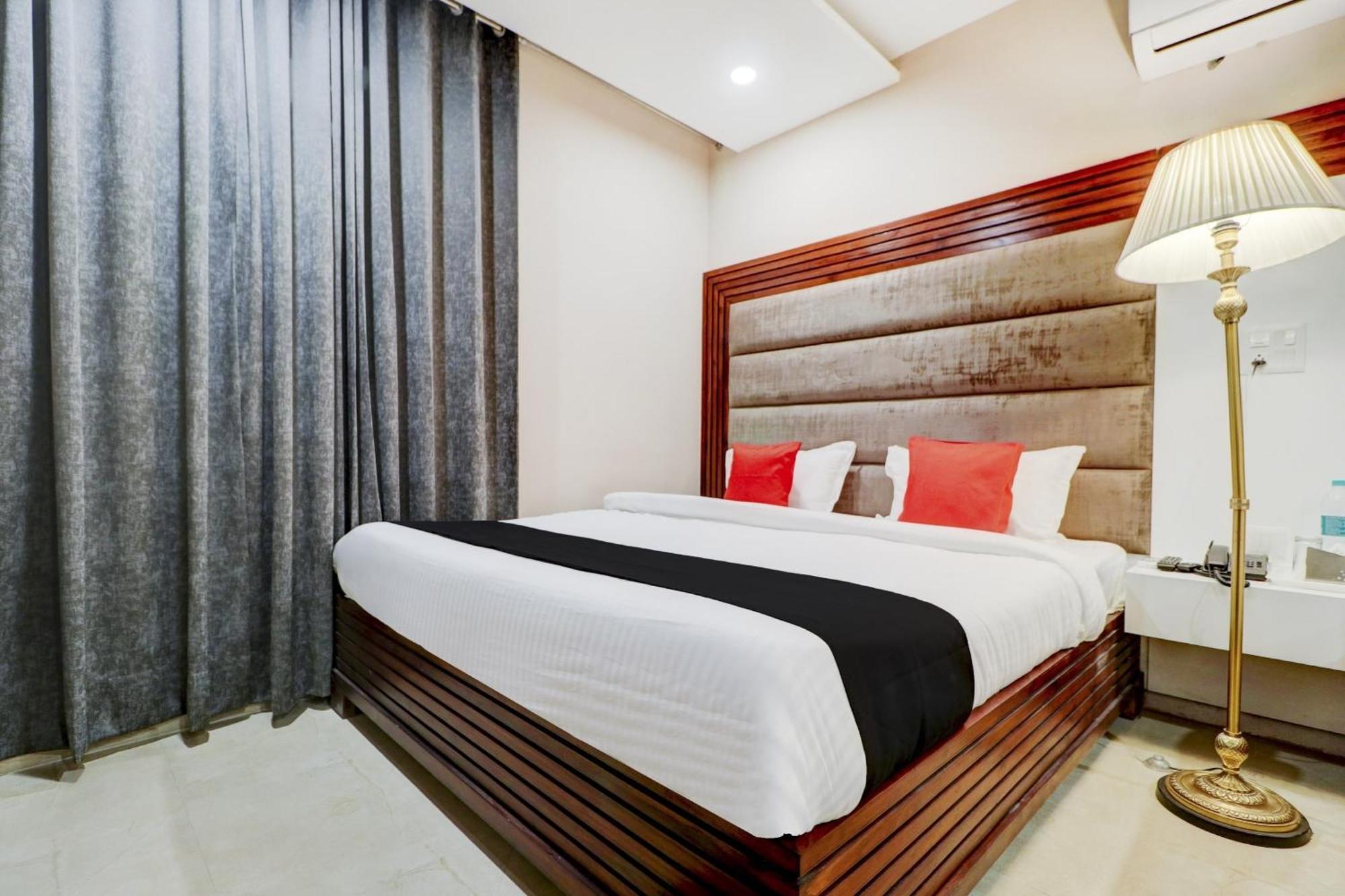 Hotel O Stevia Zirakpur Exterior photo